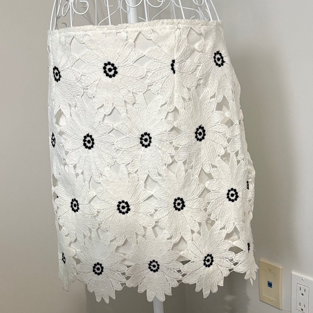 White Floral Eyelet Lace Mini Skirt